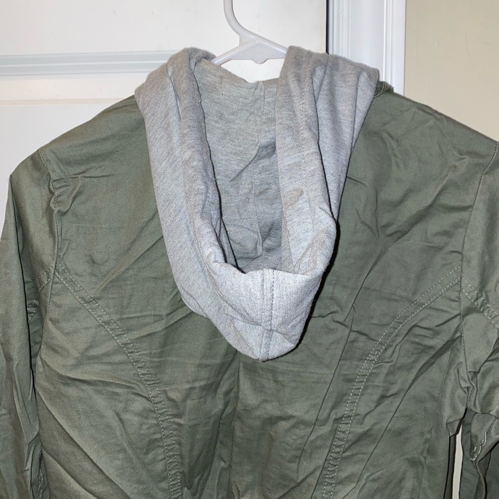 Jacket - Picture 5 of 5